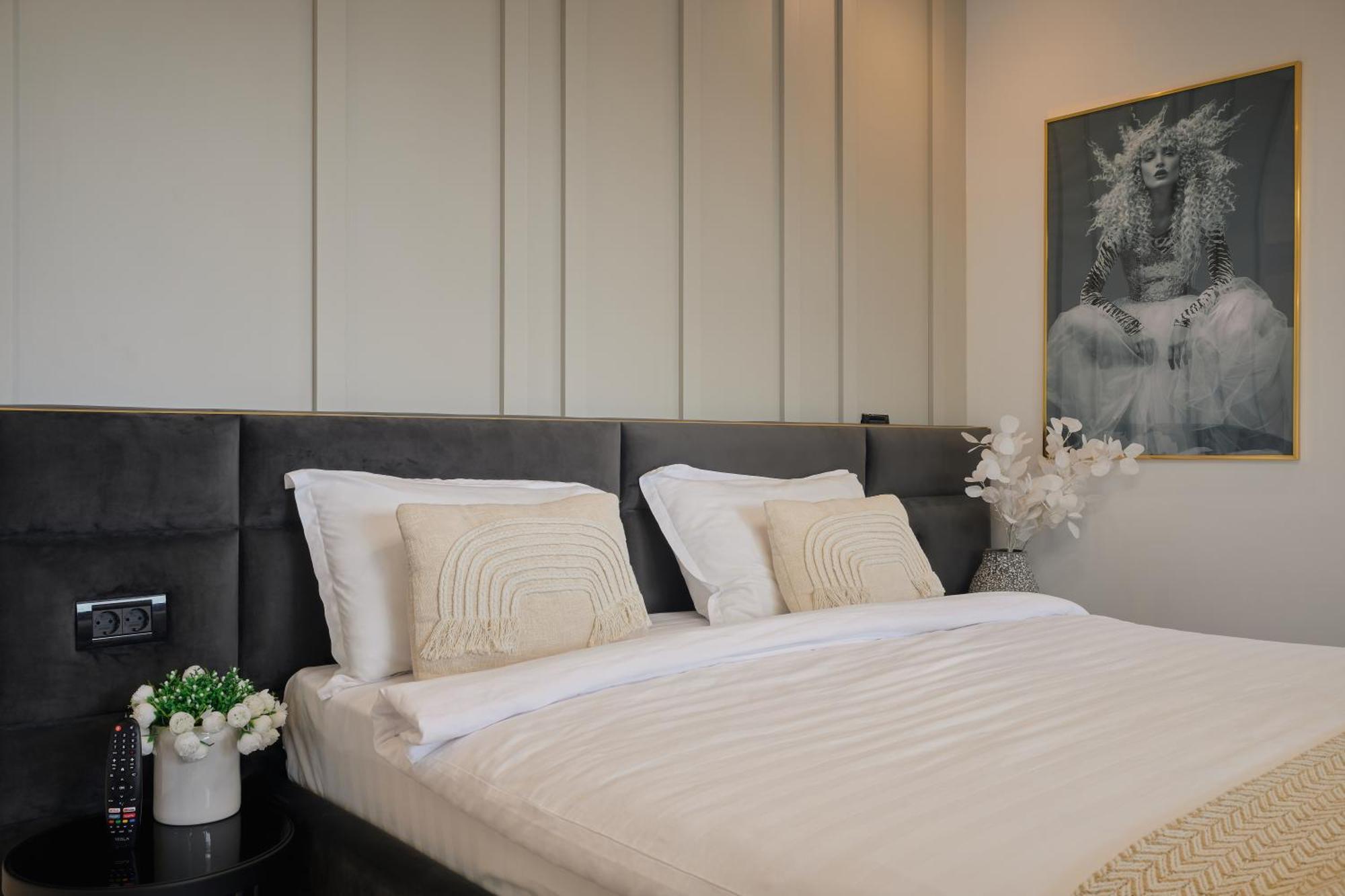 City View - Luxury Apartment A - Old City - Victoriei บูคาเรสต์ ภายนอก รูปภาพ
