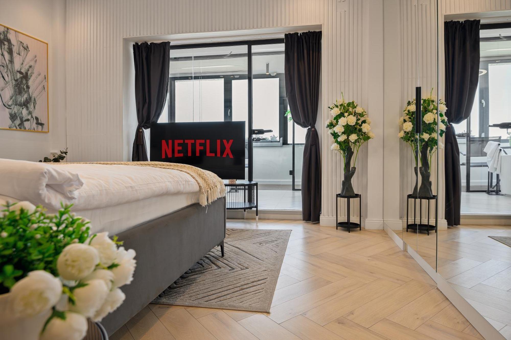 City View - Luxury Apartment A - Old City - Victoriei บูคาเรสต์ ภายนอก รูปภาพ
